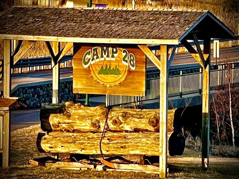 Camp 28 (Rib Lake) 