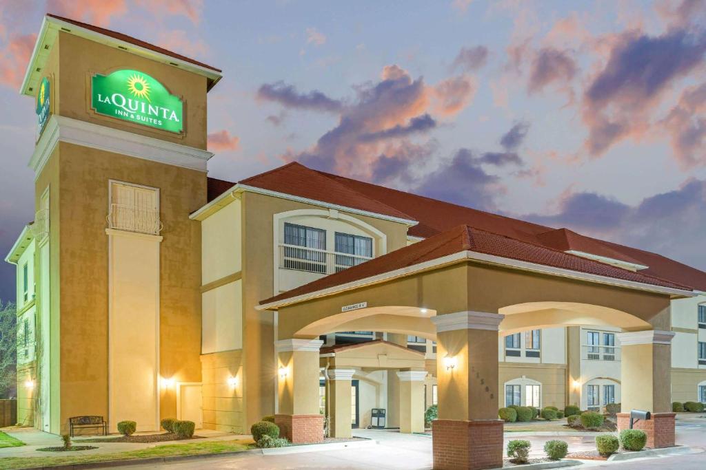 La Quinta by Wyndham Oklahoma City -Yukon