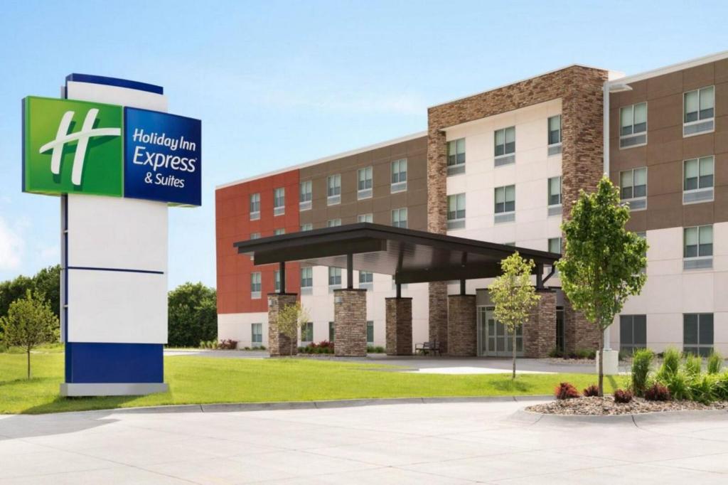 Holiday Inn Express - Des Moines - Ankeny, an IHG Hotel